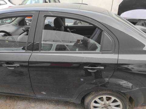 Puerta Trasera Izquierda Chevrolet Aveo F14D3 BERLINA