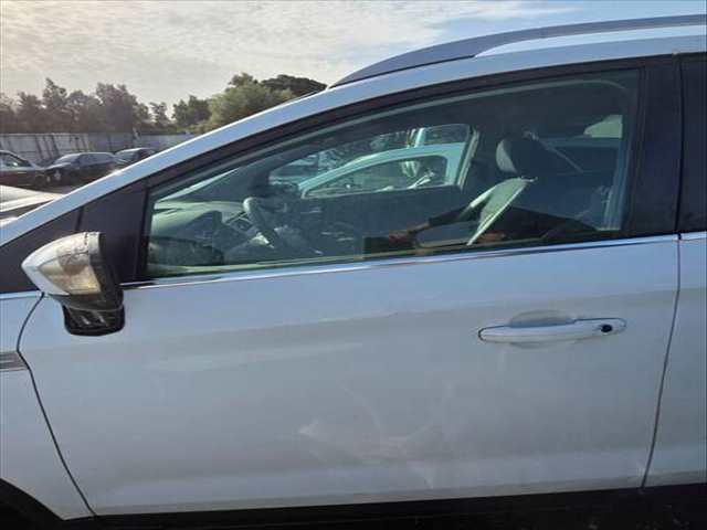 Puerta Delantera Izquierda Ford Kuga TREND 140CV 103KW