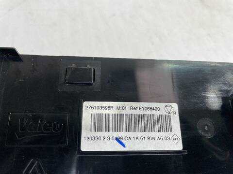 Foto 3ª: Mando Calefacción A. A. Renault Megane DYNAMIQUE 116CV (2008)