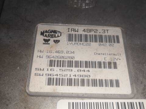 Foto 1ª: Centralita Motor ECU Peugeot 206 RFN (2002)