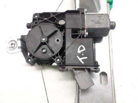 Foto 3ª: Elevalunas Manual Trasero Derecho Opel Astra 1.7 16V CDTI 125CV 92KW [A17DTR] (2010)
