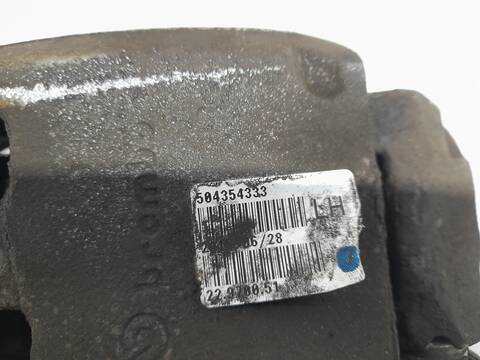 Foto 3ª: Pinza Freno Delantera Izquierdo Iveco Daily 2.3 DIESEL CAT 126CV 93KW FURGON (2014)