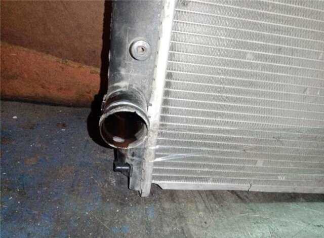 Foto 2ª: Radiador Motor Nissan Navara 2.5 DCI [YD25DDTi]