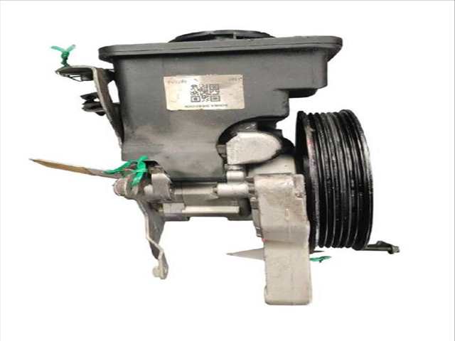 Foto 2ª: Bomba de Direccion Bmw Serie 3 320 2.0 D E46) (1997)