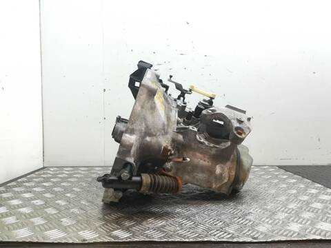 Foto 1ª: Caja Cambios Peugeot 208 HM01 (2017)