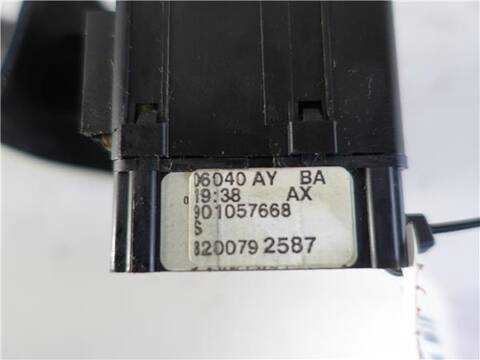 Foto 3ª: Mando Multifuncion Dacia Sandero 1.2 16V 75CV 55KW [G/ D4F F 7] (2010)