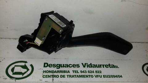 Foto 2ª: Mando Multifuncion Volkswagen Golf GT SPORT BERLINA 105CV 77KW [BXE] (2007)