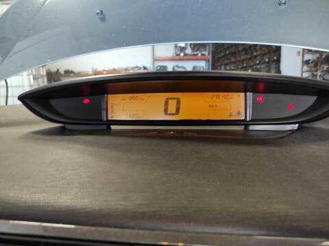 Cuadro de Instrumentos Citroen C4 9H01