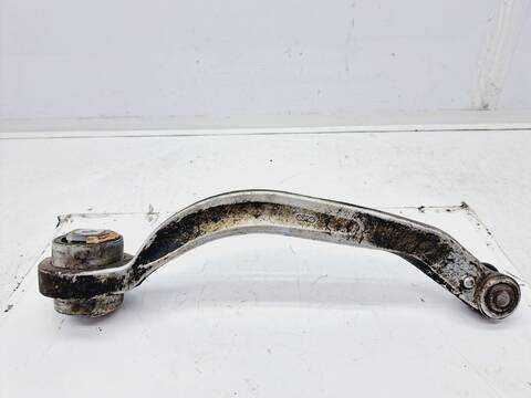 Foto 4ª: Brazo Suspension Delantero Izquierdo Volkswagen Passat COMFORTLINE BERLINA 101CV 74KW [AVB] (2001)