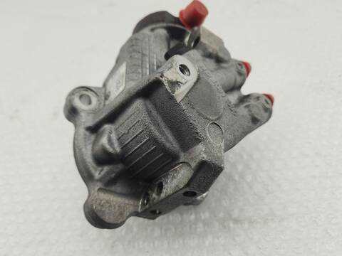 Foto 2ª: Bomba Inyeccion Bmw Serie 1 114 118D BERLINA 143CV 105KW [N47D20C] (2008)