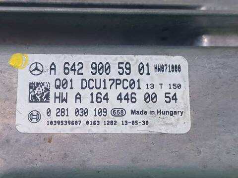 Foto 3ª: Centralita Motor ECU Mercedes Clase E 180 E 350 BLUETEC 212.226) 252CV 185KW FAMILIAR [642852] (2013)
