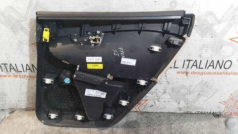 Foto 3ª: Tapizados Cartoneras Volvo V40 R-DESIGN MOMENTUM 150CV 110KW [D5204T6] (2013)