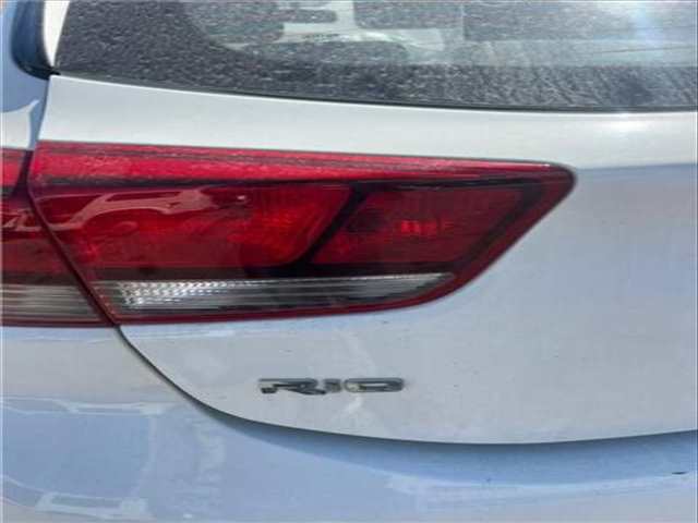 Piloto Portón Izquierdo Kia Rio 1.25 84CV 62KW