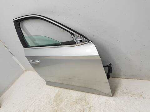 Foto 3ª: Puerta Delantera Derecha Skoda Superb 2.0 TDI 150CV [CRLB] (2015)