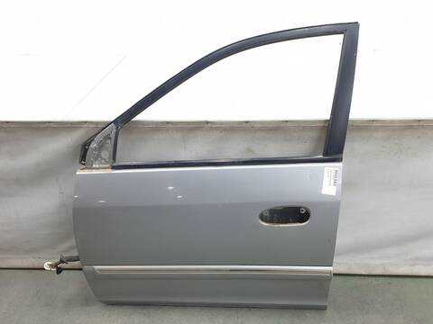 Foto 2ª: Puerta Delantera Izquierda Kia Carens 2.0 CRDI 140CV [D4EA] (2002)