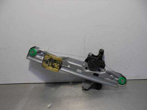 Foto 3ª: Elevalunas Manual Trasero Derecho Ford C Max 1.0 ECOBOOST CAT 125CV 92KW [M1DA] (2012)