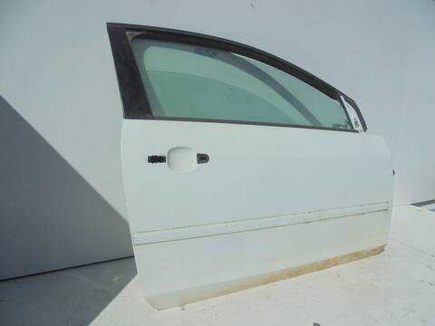 Foto 2ª: Puerta Delantera Derecha Ford Focus S BERLINA 136CV 100KW [G6DA] (2006)