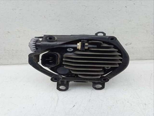 Foto 2ª: Faro Antiniebla Delantero Derecho Lexus CT 16V CAT HIBRIDO) 99CV 73KW [2ZR] (2019)