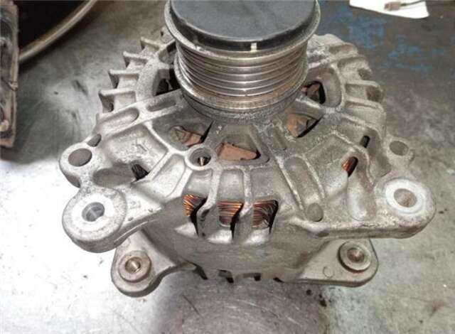 Foto 2ª: Alternador Volkswagen Golf 2.0 TDI [CFG]