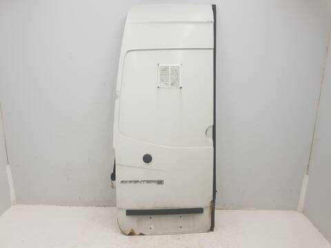 Puerta Trasera Izquierda Mercedes Sprinter 318-319 CDI 906.631-633-635-637)