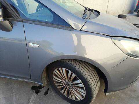 Aleta Delantera Derecha Opel Zafira B16DTH