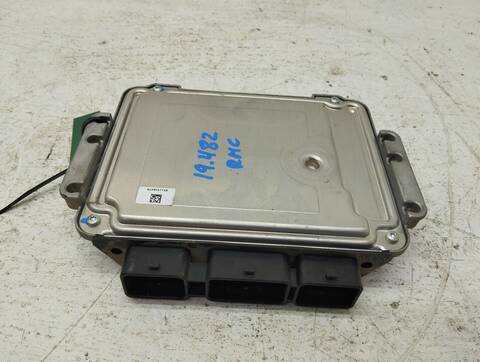 Foto 3ª: Centralita Motor ECU Citroen C4 COLLECTION BERLINA 90CV 66KW [D-9HX] (2006)