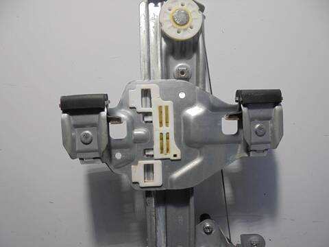 Foto 2ª: Elevalunas Manual Trasero Derecho Chevrolet Cruze LT 163CV 120KW [Z20D1] (2013)