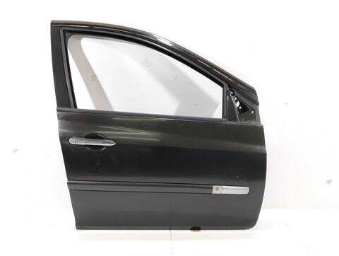 Foto 1ª: Puerta Delantera Derecha Renault Clio AUTHENTIQUE 1 DCI DIESEL 68CV (2008)