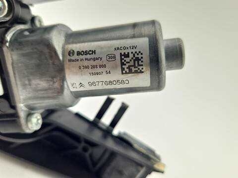 Foto 3ª: Motor Limpia Trasero Citroen C4 LIVE PICASSO 131CV 96KW [HN02] (2016)