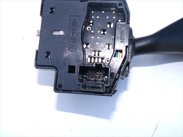 Foto 3ª: Mando Multifuncion Ford Kuga 2.0 TDCI 2008-2013 [UFDA] (2012)