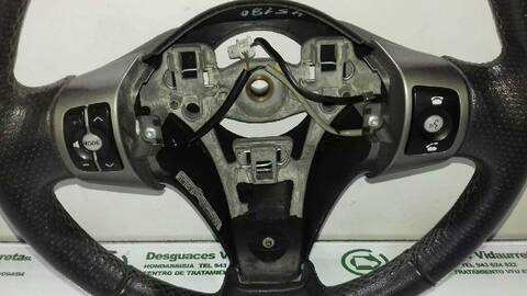 Foto 2ª: Volante Toyota Yaris 1.4 TD CAT 90CV 66KW [1ND] (2009)