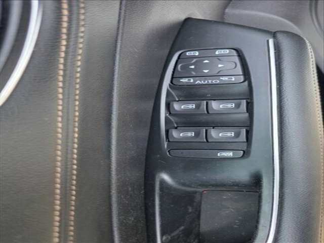Botonera Elevalunas Renault Talisman LIMITED 131CV 96KW