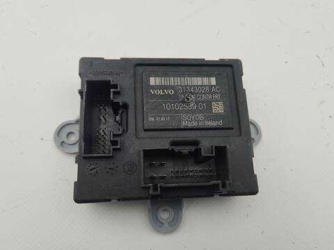 Foto 1ª: Centralita Motor ECU Volvo XC 60 KINETIC 2WD 150CV 110KW [D4204T4] (2017)