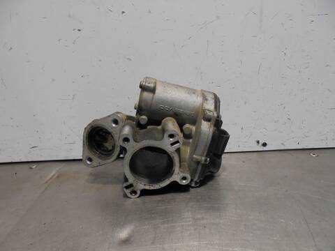 Valvula EGR Renault Trafic 2.0 DCI DIESEL CAT 114CV 84KW CAJA CERRADA