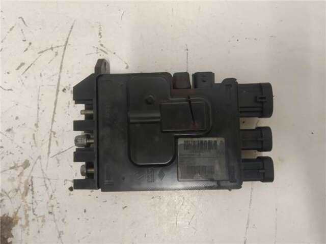 Caja Reles Fusibles Renault Scenic 1.5 DYNAMIQUE [1.5 LTR. - 81 KW DCI DIESEL FAP]