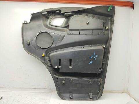 Foto 3ª: Tapizados Cartoneras Iveco Camion D 35S12 [F1AGL411XE] (2021)