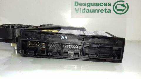 Foto 2ª: Elevalunas Eléctrico Trasero Izquierdo Audi A8 4.2 QUATTRO 335CV 246KW [BFM] (2003)