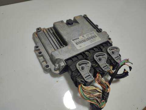 Foto 2ª: Centralita Motor ECU Renault Scenic VERSION INDEFINIDA JM) (2006)