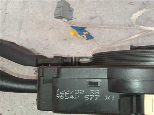 Foto 4ª: Mando Luces Peugeot 206 2.0 HDI RANCHERA [RHY] (2002)