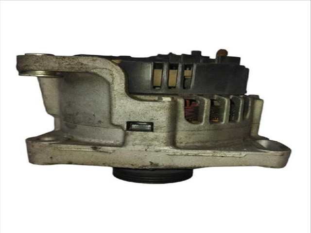 Foto 2ª: Alternador Dacia Sandero 1.2 16V (2008)