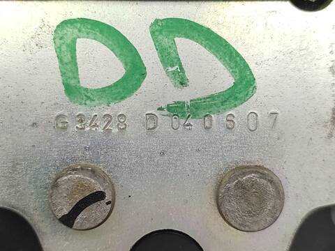 Foto 3ª: Cinturón Delantero Derecho Nissan Terrano SE 3-PTAS.) 125CV 92KW [TD27TI] (2004)