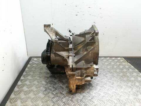 Foto 3ª: Caja Cambios Ford Focus PNDA BERLINA (2014)