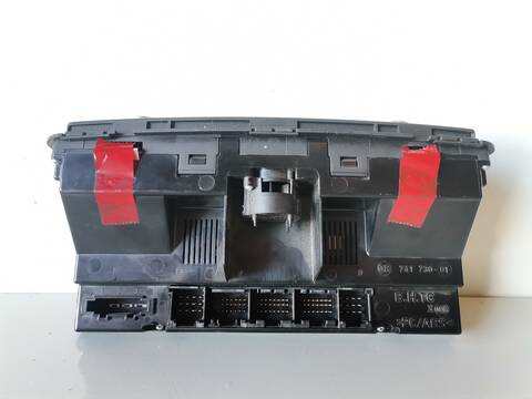 Foto 3ª: Mando Climatizador Audi A8 4.2 TDI QUATTRO 326CV (2002)