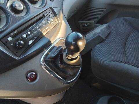 Foto 3ª: Palanca de Cambio Mitsubishi Grandis 2.0 DI-D CAT 136CV 100KW [BSY] (2007)
