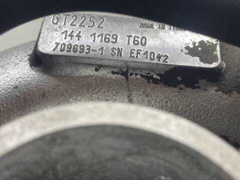 Foto 2ª: Turbocompresor Nissan Cabstar D-BD30 (2001)