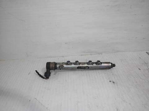 Foto 2ª: Rampa Inyectora Land Rover Discovery TDV6 HSE AUT. 245CV [306DT] (2009)