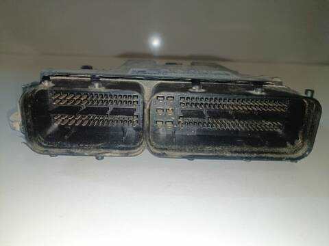 Foto 3ª: Centralita Motor ECU Volkswagen Caddy FURGON ECONOMY 105CV (2010)
