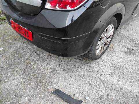 Foto 3ª: Paragolpes Trasero Opel Astra A17DTJ (2009)