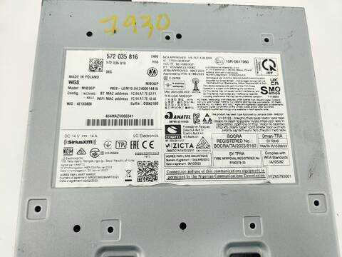 Foto 2ª: Sistema GPS Volkswagen Golf STYLE 115CV [DXDE] (2024)