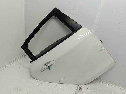 Puerta Trasera Derecha Peugeot 208 STYLE 82CV 60KW